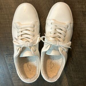 Joie Harvard White lace sneakers